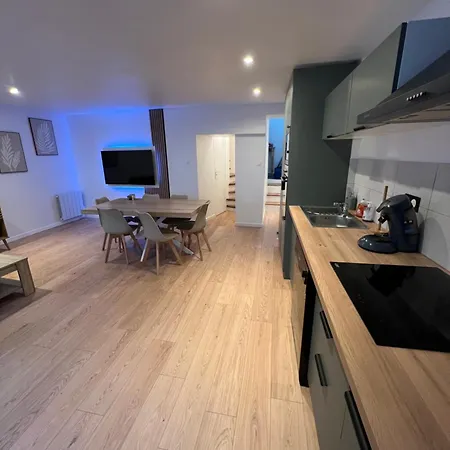 Vakantiehuis La Des Marees, Maison 6 P Sur Le Port De